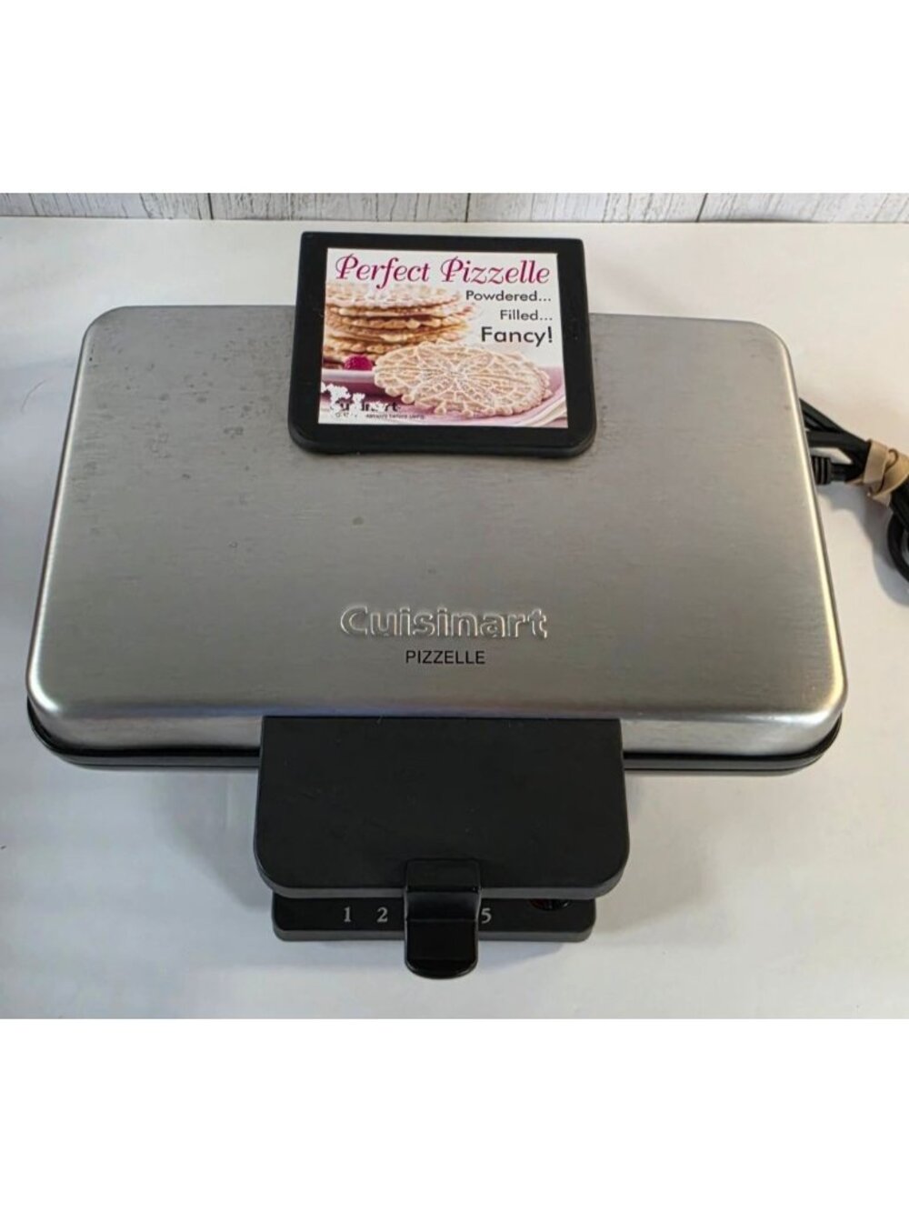 CUISINART PERFECT PIZZELLE PRESS WM-PZ2 ITALIAN COOKIE WAFFLE MAKER IRON NON STI